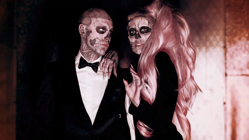 Rick Genest mit Lady Gaga