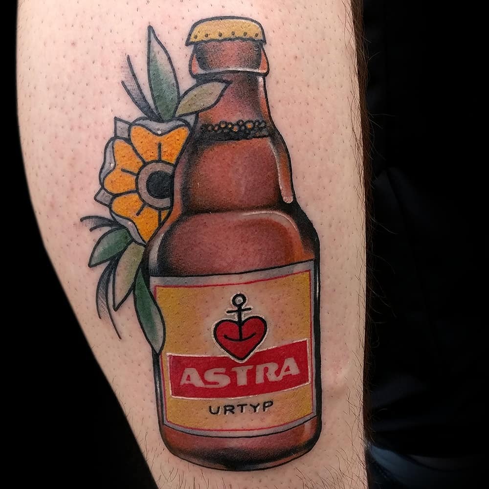  Astra Urtyp Bierflaschen-Tattoo von Danny Brink