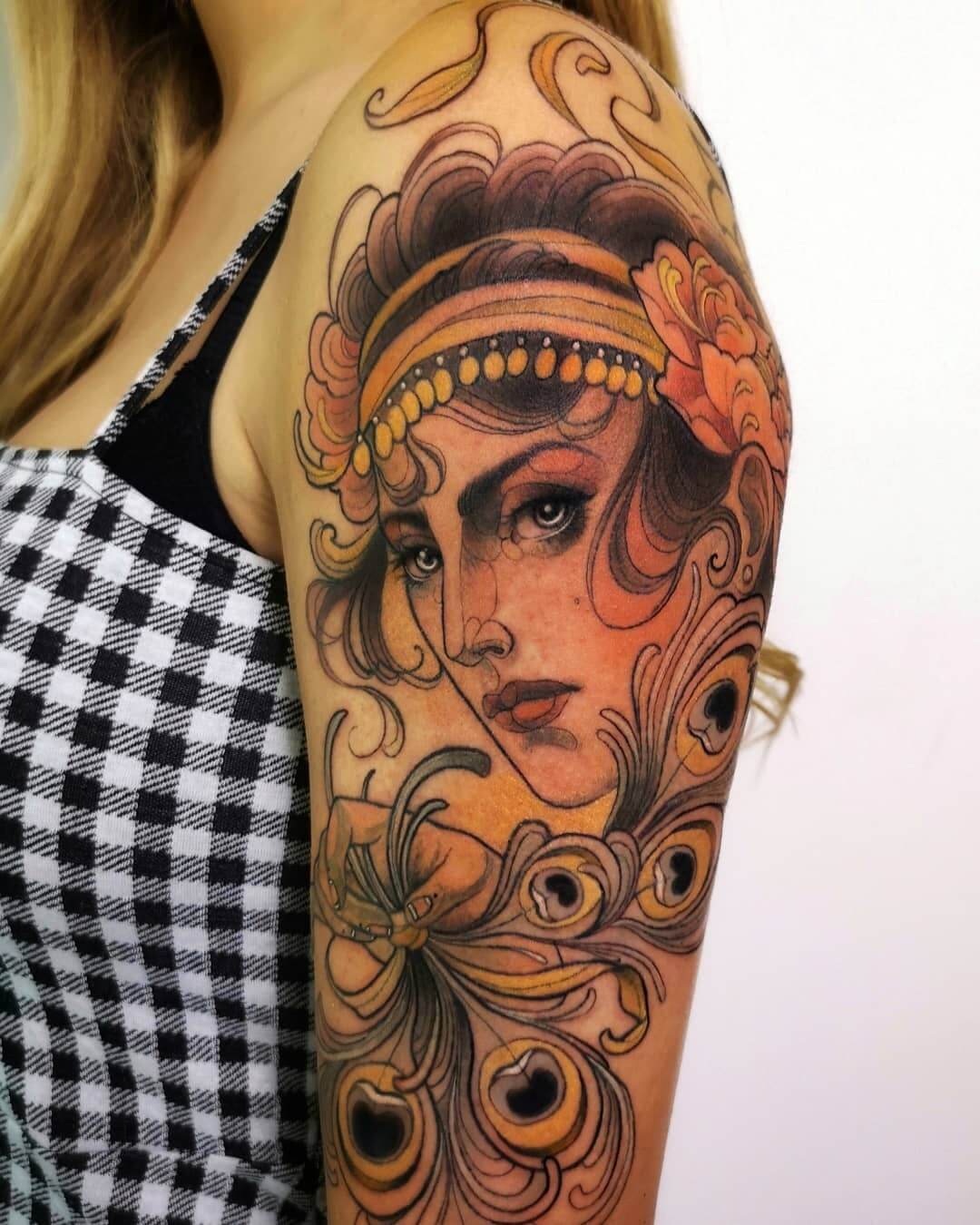 Lady Tattoos von Carina Anne
