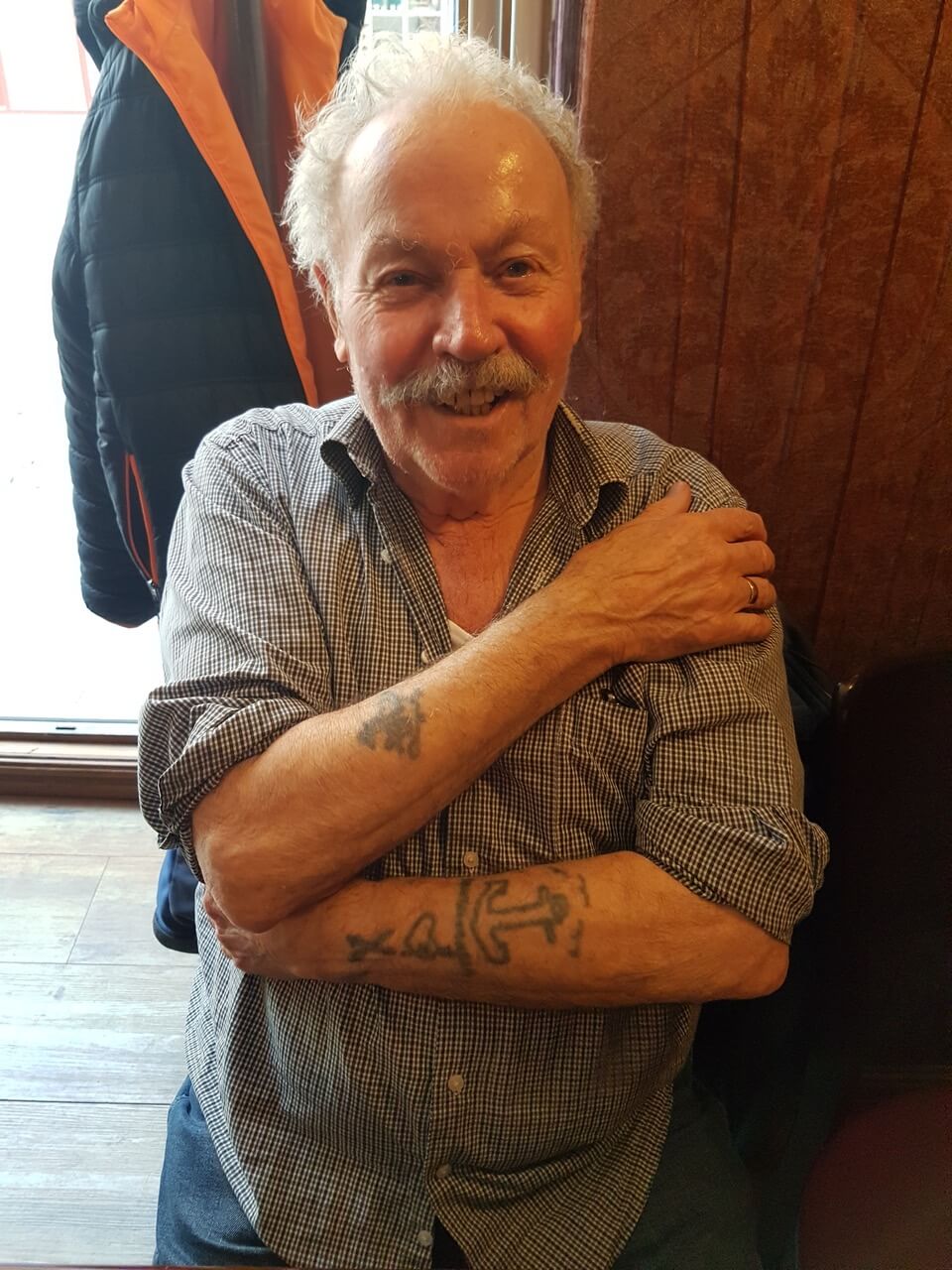 Seine Tattoos aus DDR-Zeiten findet Karl auch heute noch gut! / Foto: Marcus Schäfer